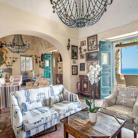 - Angelina Villa Positano