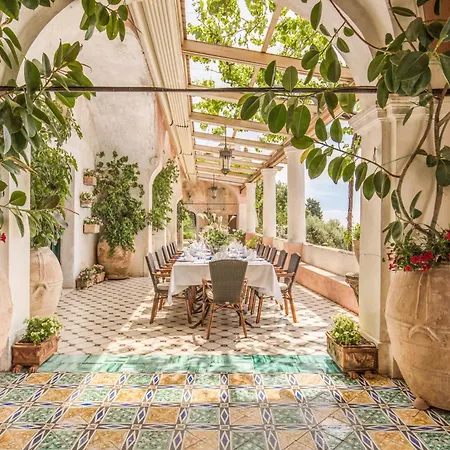 Villa - Angelina *