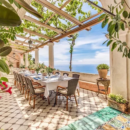 Amore Rentals - Villa San Giacomo فيلة